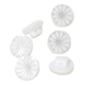 Hemline White Basic Cut Flower Button 6 Pack