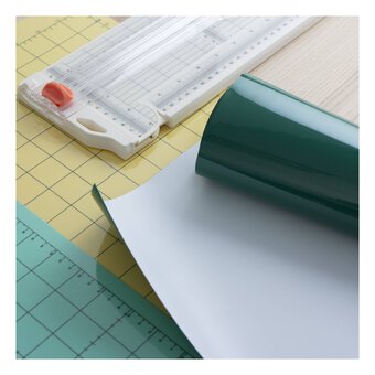 Green PU Iron-On Vinyl 12 x 24 Inches