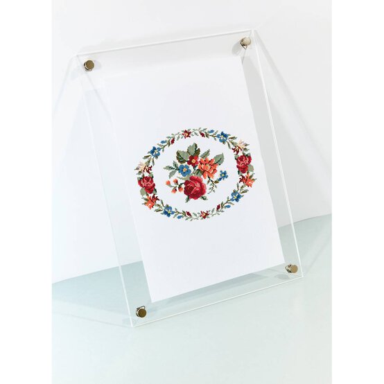 FREE PATTERN DMC Flower Garland Cross Stitch 0094 image number 3