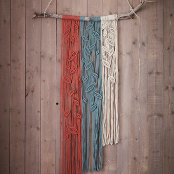 How to Make an Autumn Leaves Macrame Wall Hanging