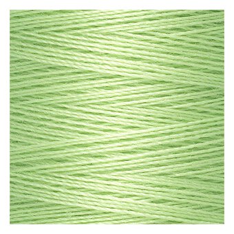 Gutermann Green Sew All Thread 250m (152)