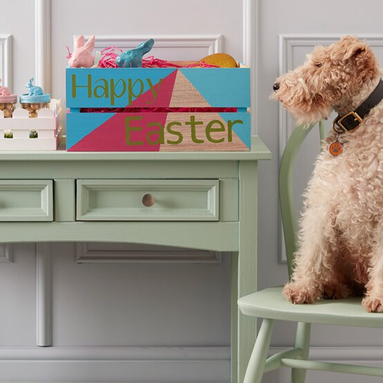 How to Decorate an Easter Crate image number 1