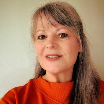 Suzy Springall - Artisan