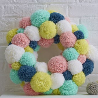 How to Make a Spring Pom Pom Wreath
