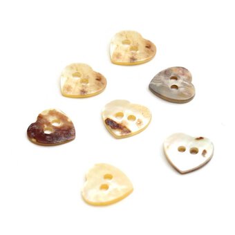 Hemline Cream Mother of Pearl Heart Buttons 11.25mm 7 Pack