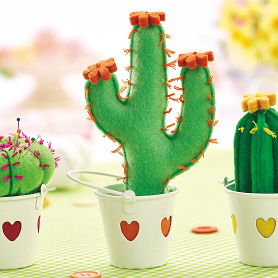 How to Make Felt Cactus Pincushions image number 1