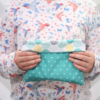 How to Sew a Pencil Case Using VELCRO Brand Tape