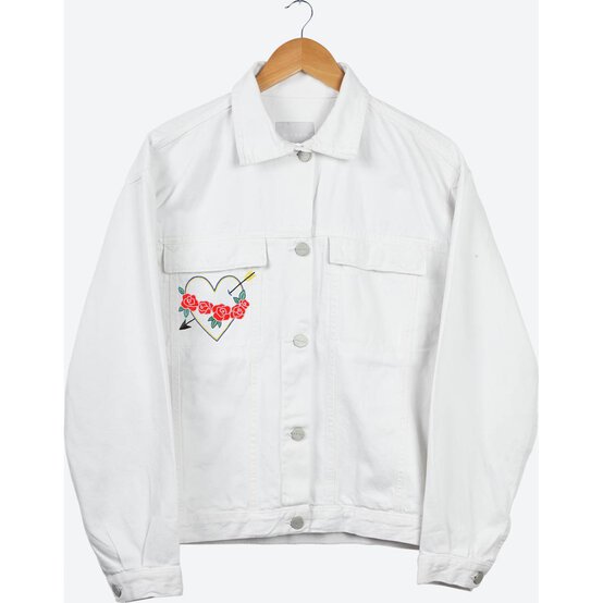 FREE PATTERN DMC Heart and Arrow Embroidery 0249 image number 3