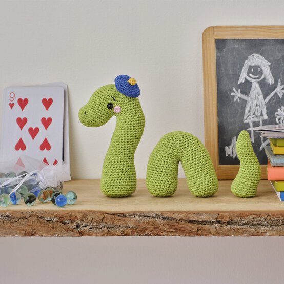 How to Crochet an Amigurumi Loch Ness Monster image number 1