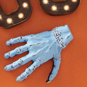 How to Make a Comic Mache Hand