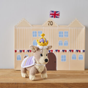 How to Crochet an Amigurumi Corgi