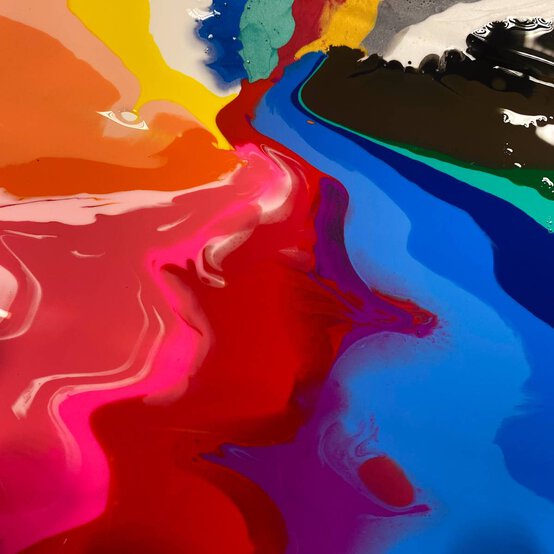 Pouring Paints 118ml 24 Pack image number 8