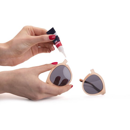 Loctite Super Glue Original 3g image number 3