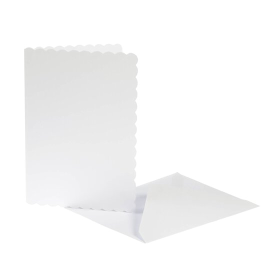 White Scalloped Cards  5 x 7 Inches 25 Pack image number 1