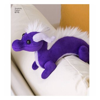 Simplicity Stuffed Dragons Sewing Pattern 8715