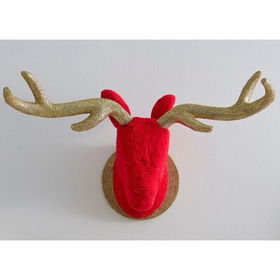 How to Make a Traditional Wool-wrapped Stags Head image number 1