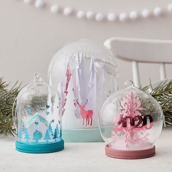 Cricut: How to Make a Festive Cloche Table Decoration