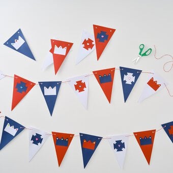 How to Make Easy Paper Bunting