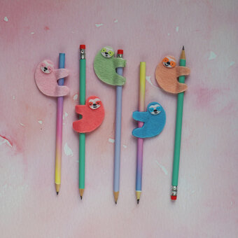 How to Make a Sloth Pencil Topper