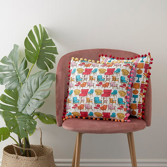 How to Make a Retro Pom Pom Trim Cushion