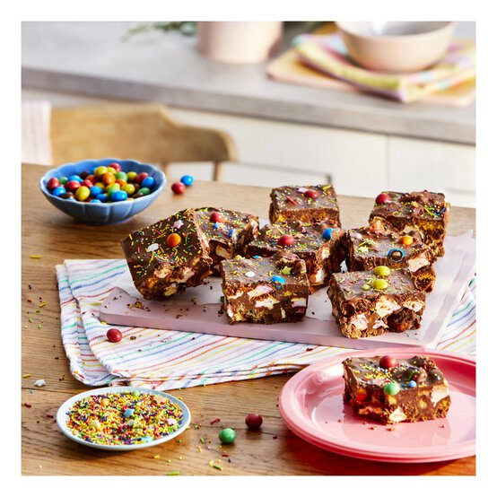 Dr. Oetker Rainbow Magic Sprinkles 115g image number 2