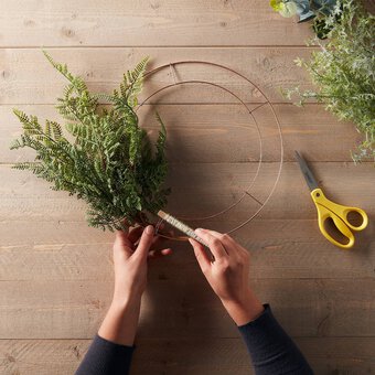 Wire Wreath Frame 20.3cm