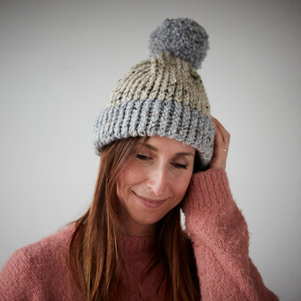 How to Loom Knit a Beanie Hat