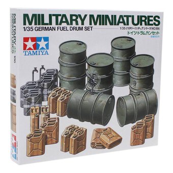 Tamiya German Fuel Drum Set Model Kit 1:35
