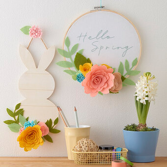 2 Easy Felt Flower Crafts for Spring