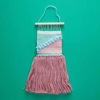 How to Weave - A Beginners Guide