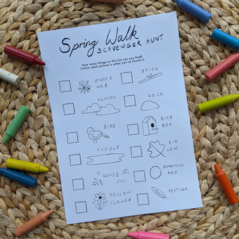 Free Spring Scavenger Hunt