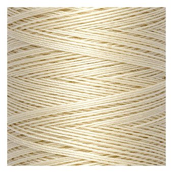 Gutermann Beige Cotton Thread 100m (519)