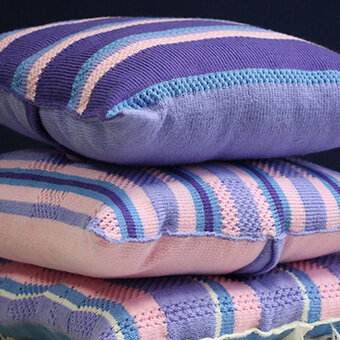 How to Machine Knit Cushions