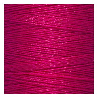 Gutermann Red Sew All Thread 250m (382)