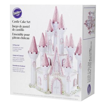 Wilton Castle Cake Set 32 Pieces