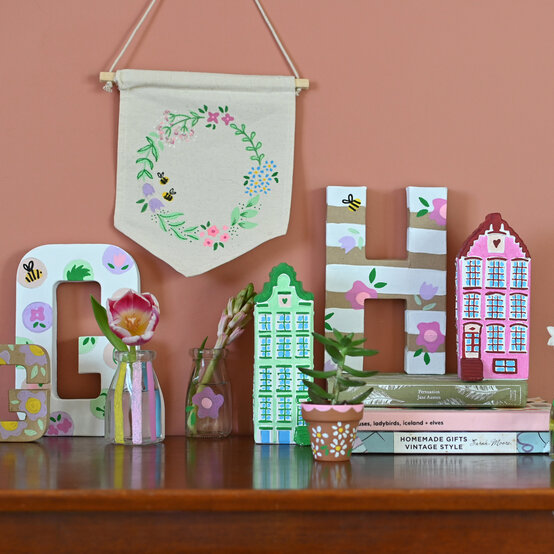 How to Use Paint Markers image number 1