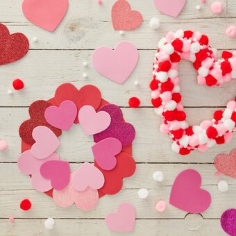 2 Ways to Make a Heart Wreath