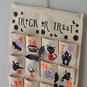 Cricut: How to Make a Halloween Advent Calendar with Iron-On Vinyl image number 1