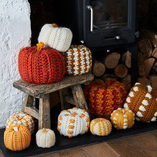 How to Crochet a Collection of Pumpkins - Free Patterns