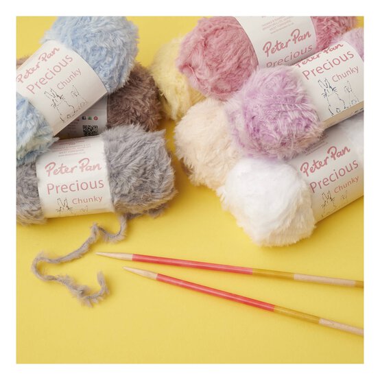 Peter Pan Hug Precious Chunky 50g image number 4