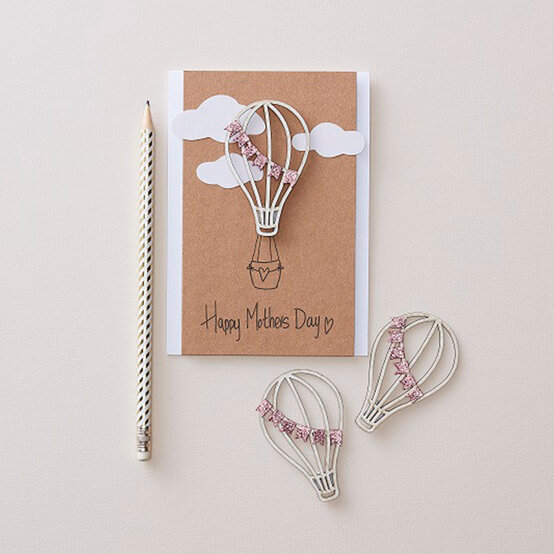 How to Make a Mother's Day Balloon Card image number 1