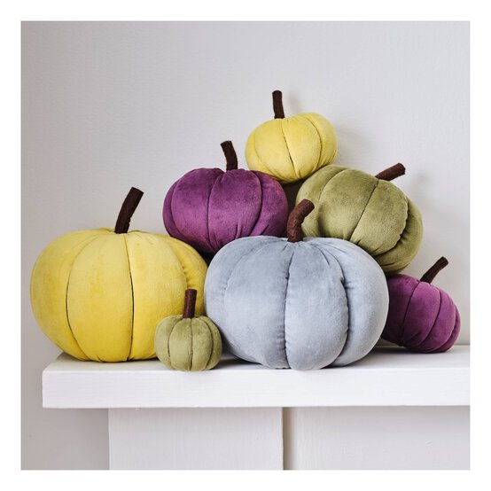 Green Plush Pumpkin 6.5cm image number 3