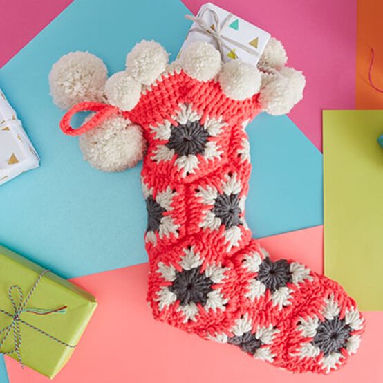 How to Crochet a Hexagon Stocking image number 1