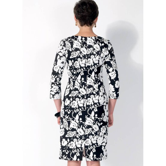 McCall&rsquo;s Petite Dress Sewing Pattern M7085 (6-14) image number 7